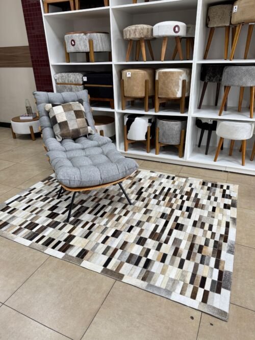 Tapete costurado 1,5x2,0m - Quadriculado (3x9)